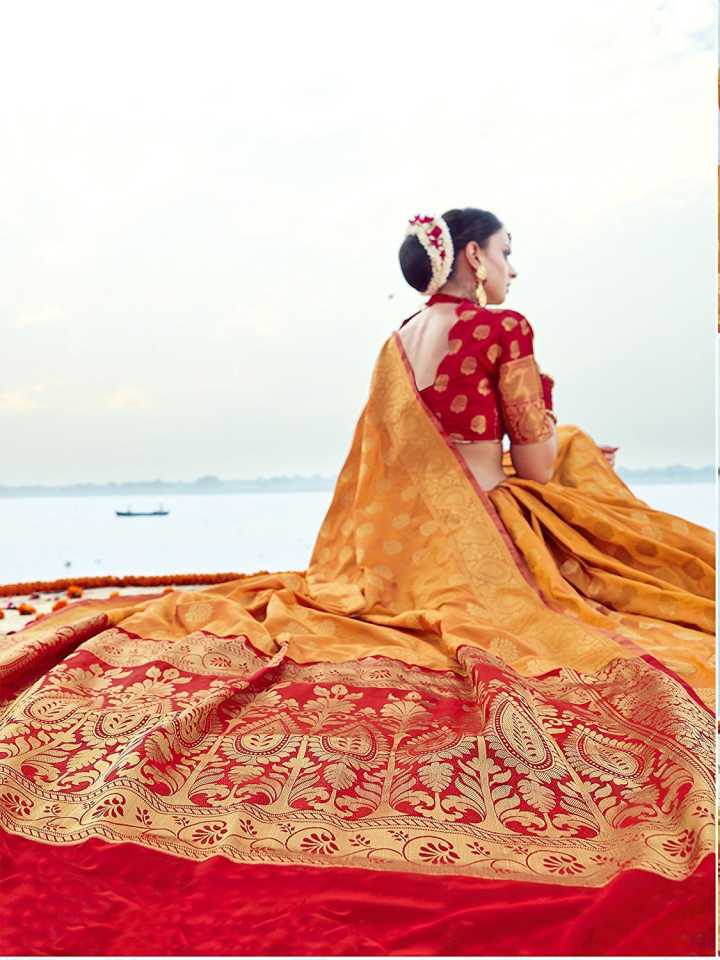 Woven, Embellished Banarasi Silk Blend Saree  (Mustard)